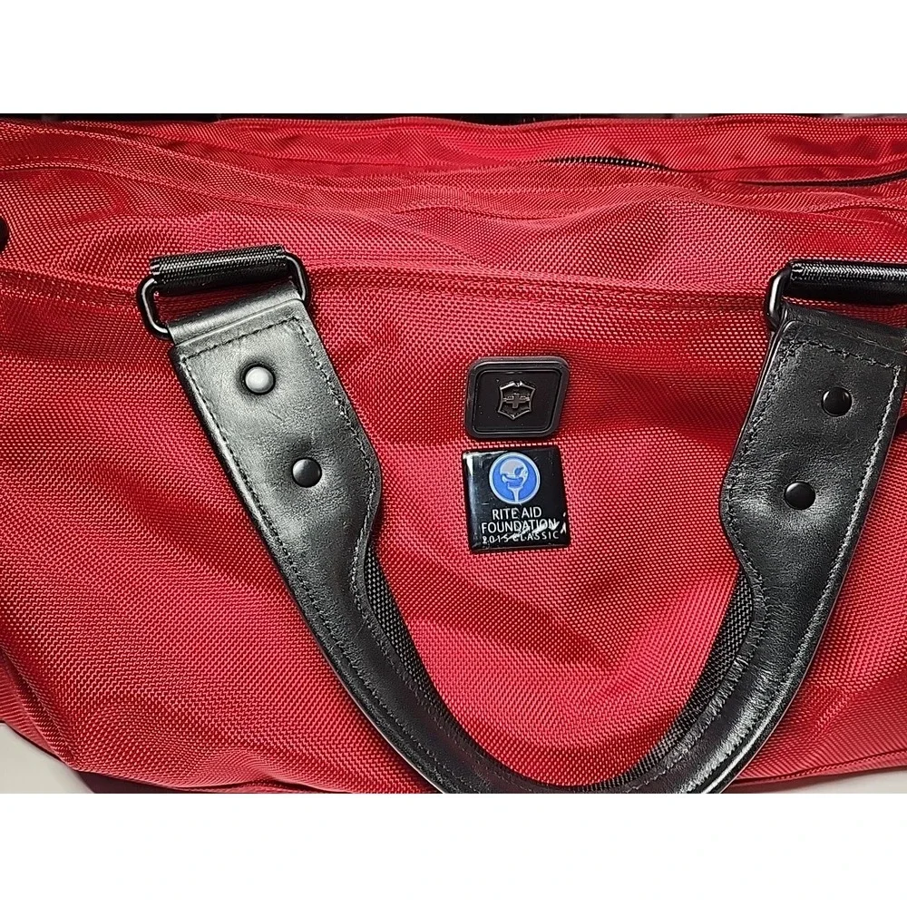 Victorinox Lexicon 2.0 Heavy-duty Swiss Army Weekender Carry-All Tote Duffle
